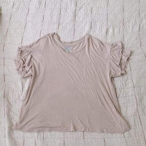 Boxy Ruffled Sleeve Tee